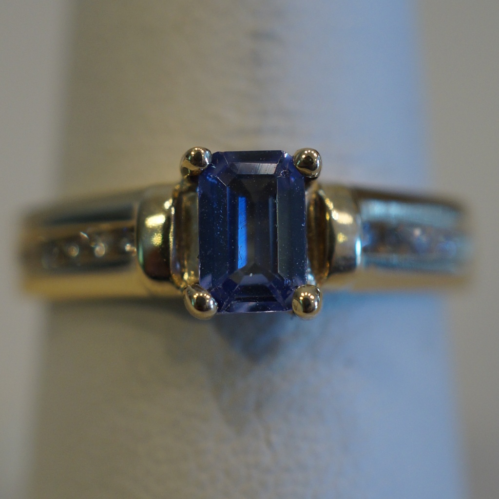 14ky Gold Genuine Tanzanite  Diamond Ring